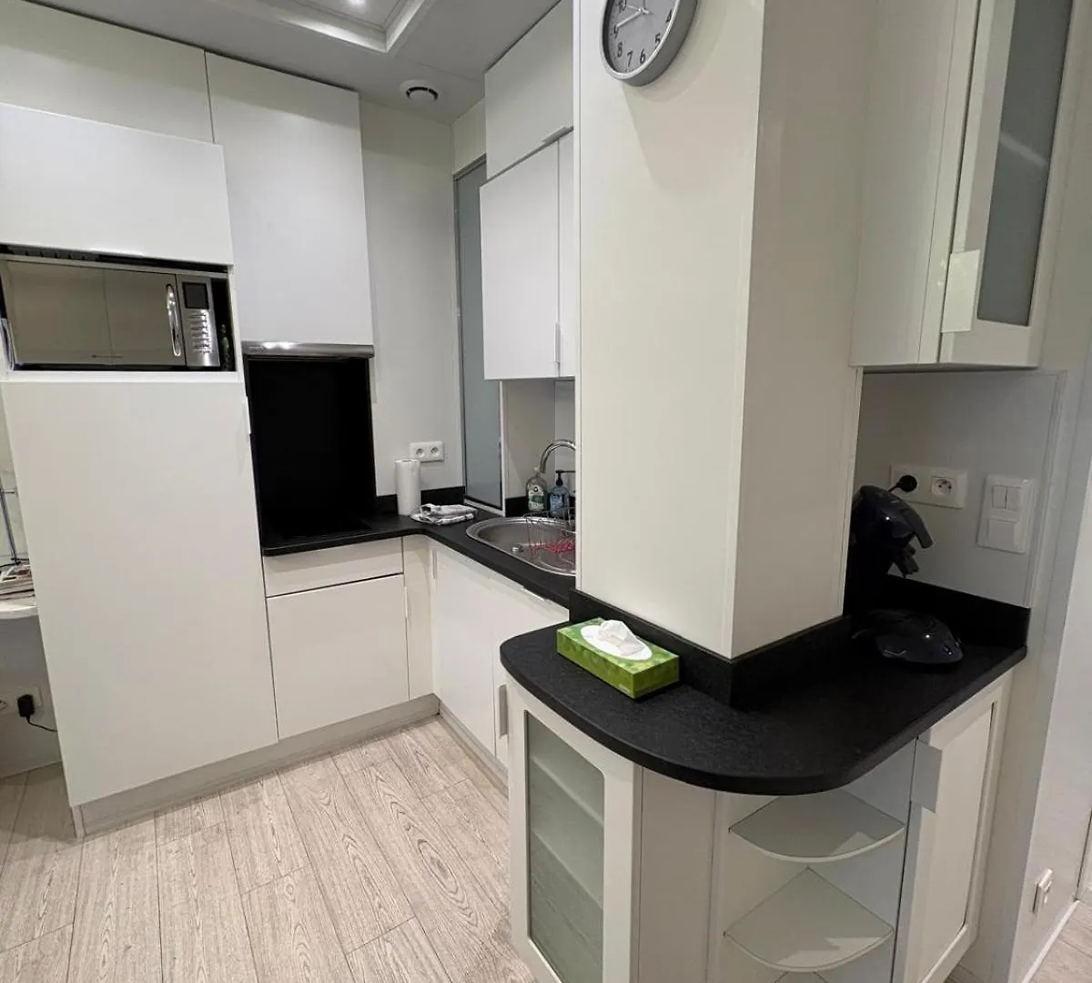 Musiciens Joli Duplex 2 Chambres Garage Privatif Et Terrasse Nice